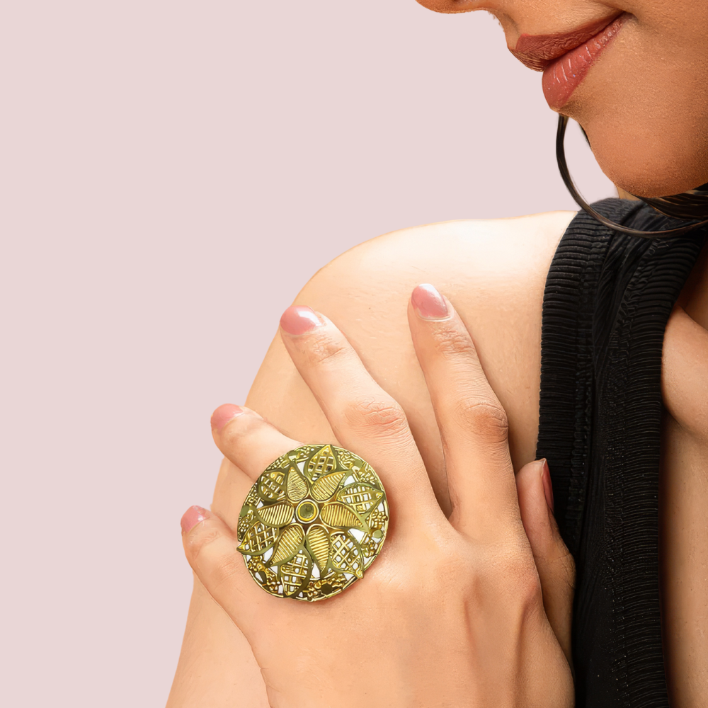 Vintage Floral Gold-Plated Statement Ring - product image 1
