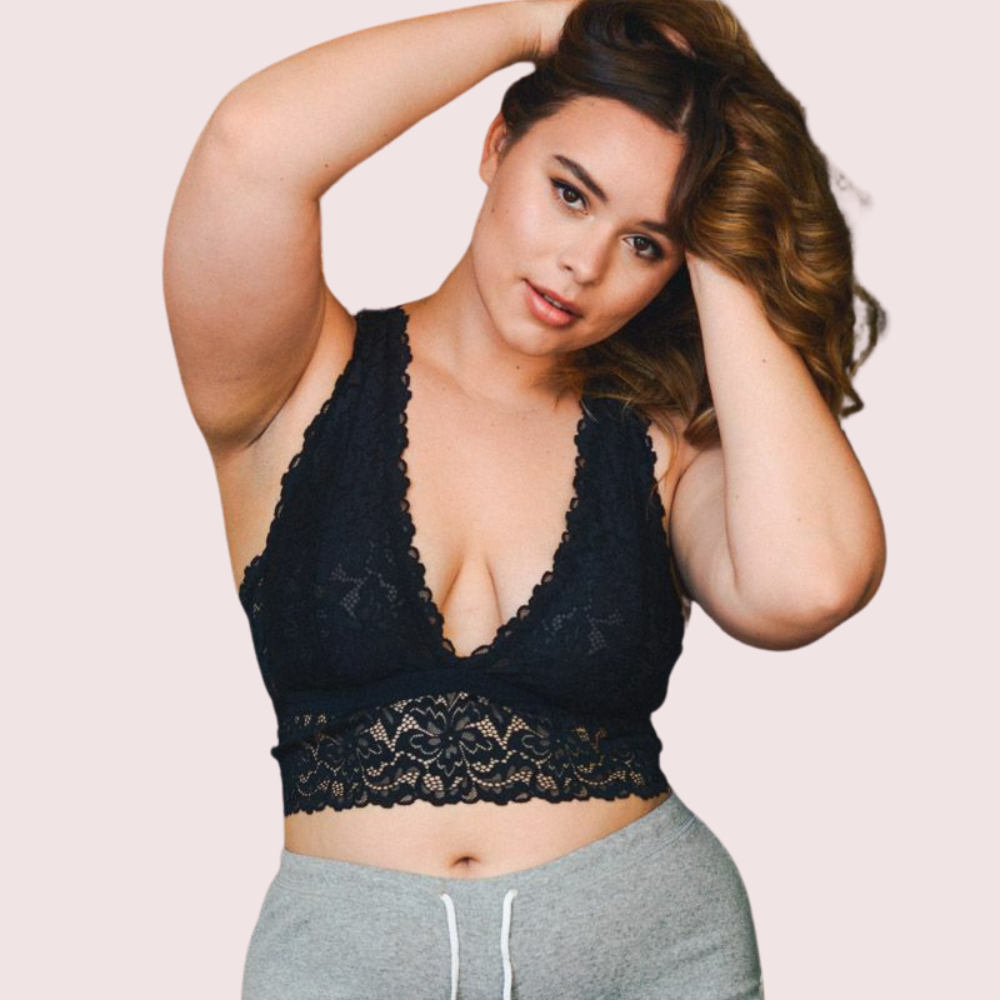 Elegant Lace Racerback Bralette For Plus-Size Beauty - product image 1